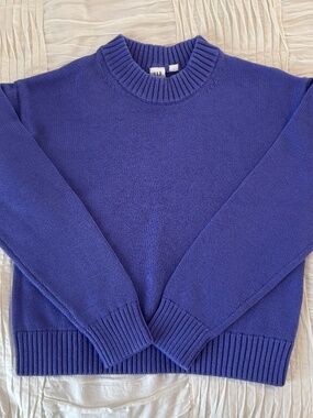 Gap Cropped Woman's Sweater - Royal Blue - Size S